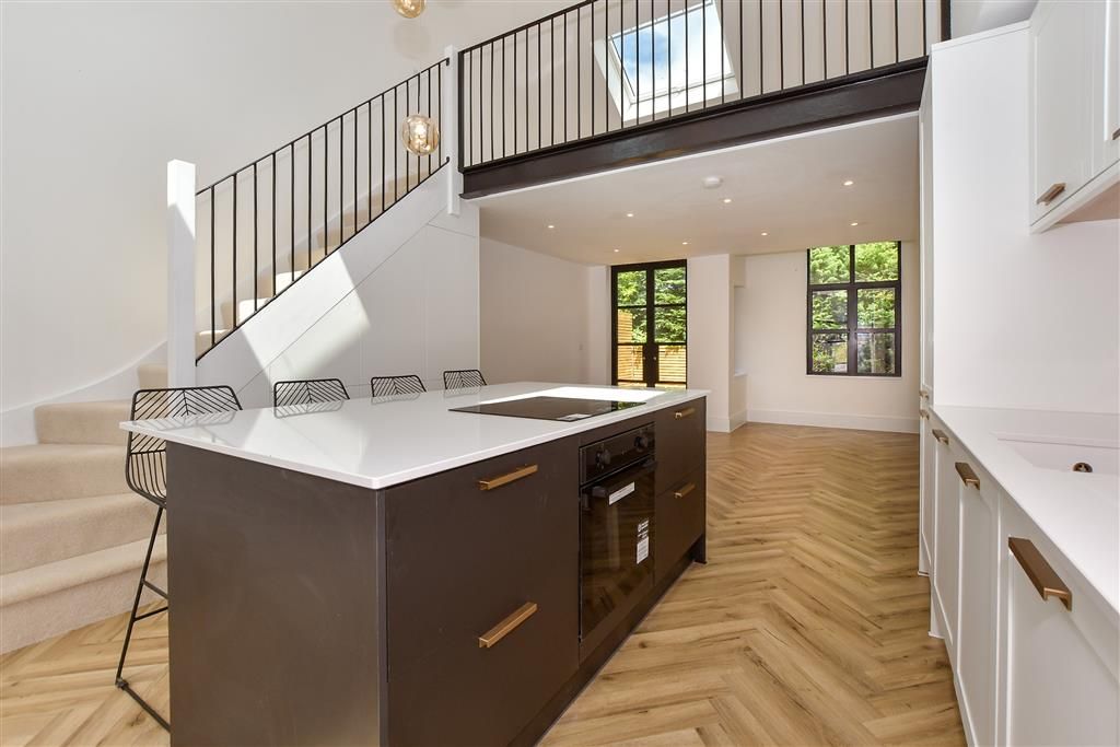Property photo 2 of 14 Lounge/Kitchen/Diner
