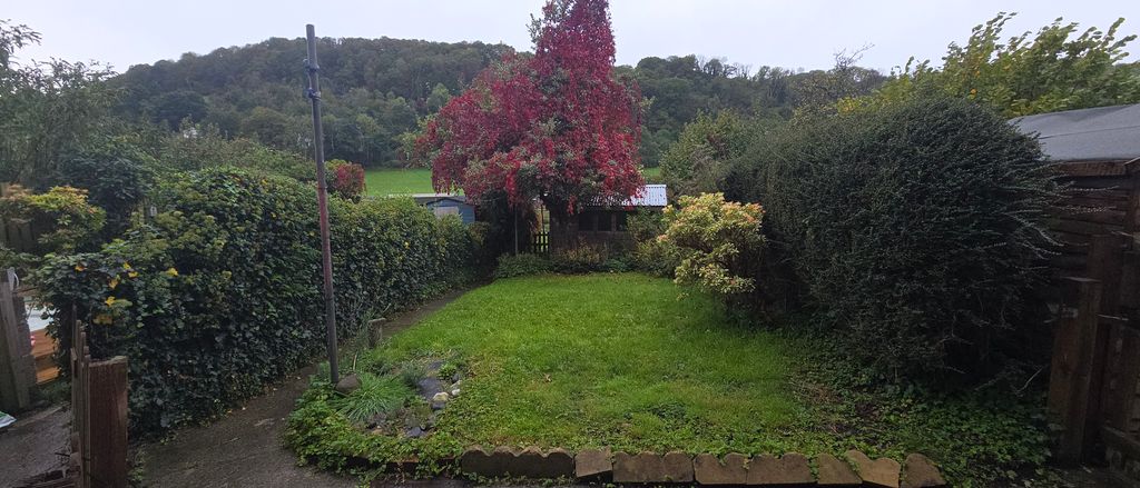 Property photo 3 of 7