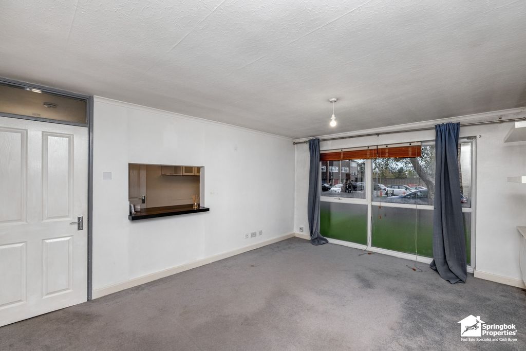 Property photo 3 of 10 Image 2