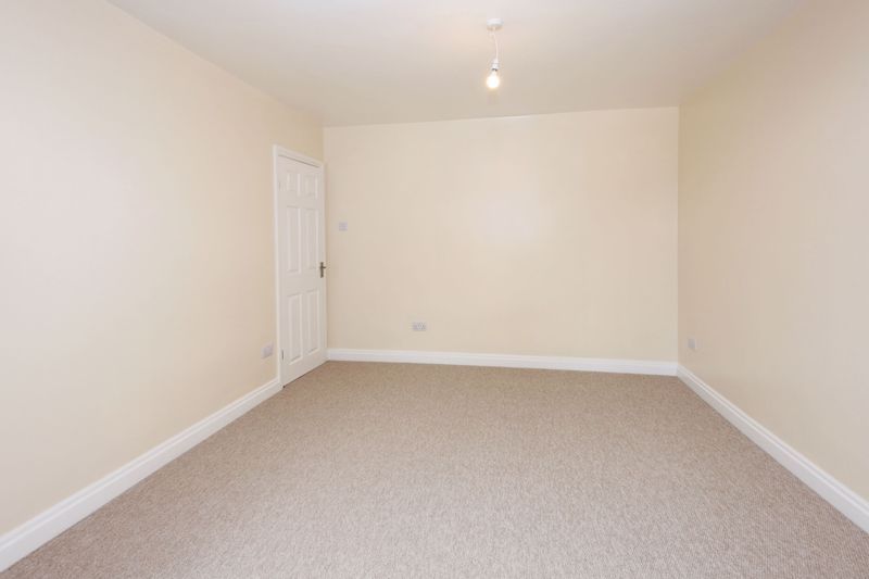 Property photo 3 of 16 Photo 3