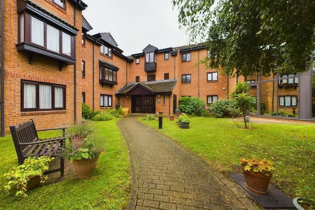 Property photo 1 of 14