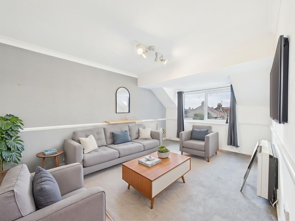 Property photo 1 of 13 4737573