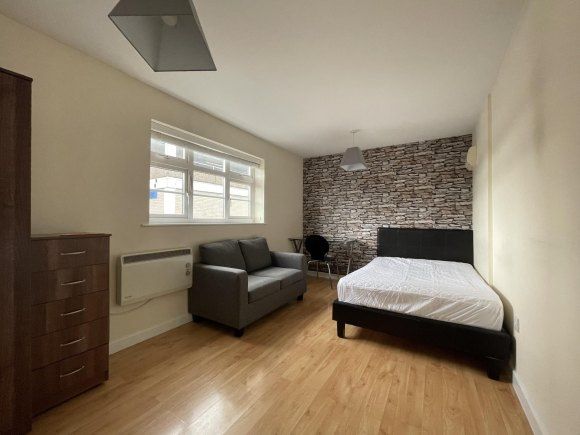 Property photo 1 of 6 9008031.Jpg