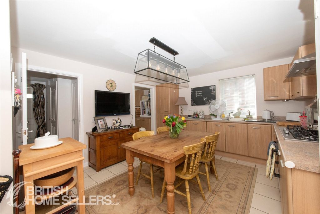 Property photo 3 of 31 Picture No. 43