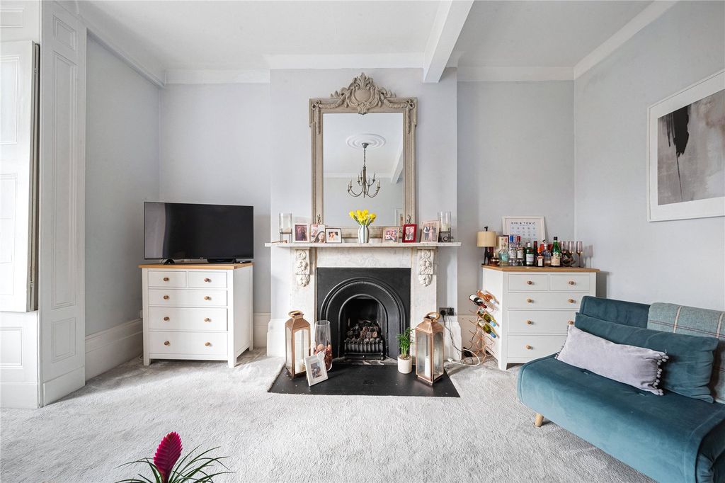 Property photo 2 of 11 Picture No. 02