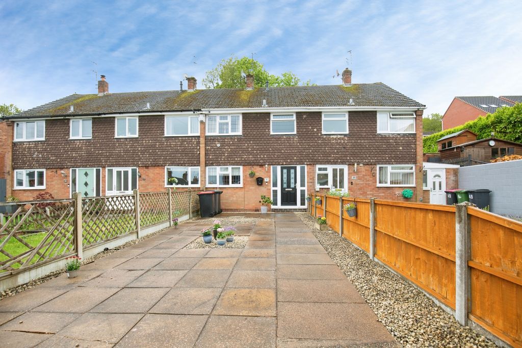 Property photo 1 of 18 c4c9ba95-Mw26-101