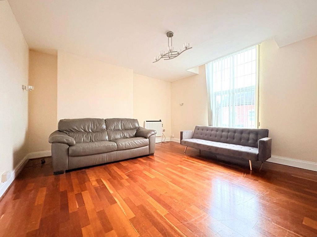 Property photo 2 of 6 Picture No. 03