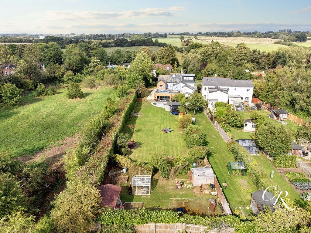 Property photo 1 of 29