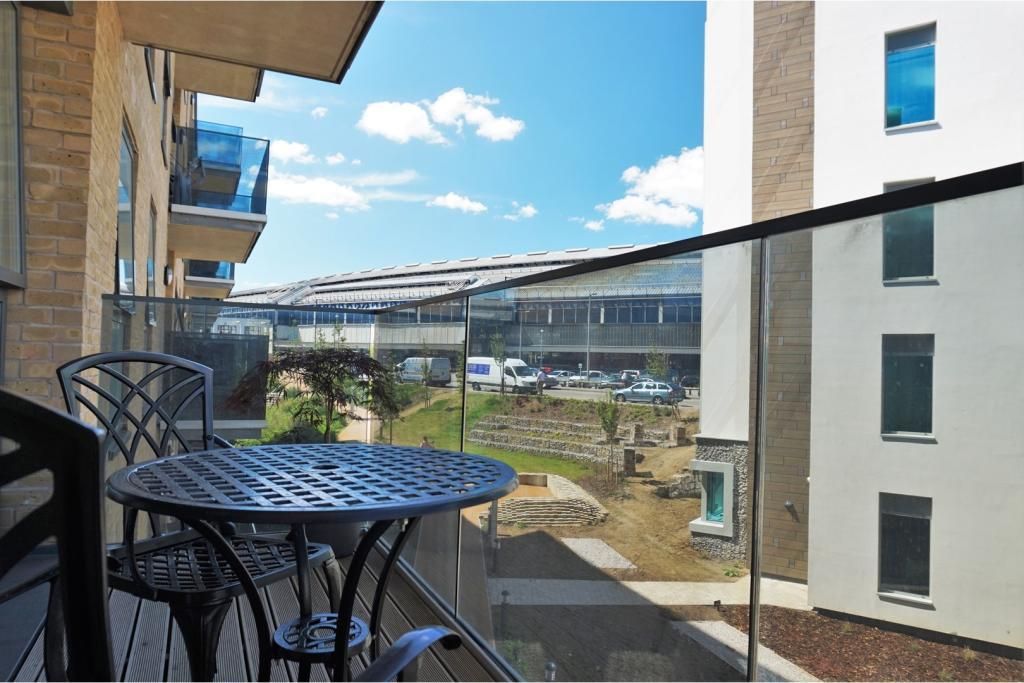 Property photo 2 of 14 Balcony