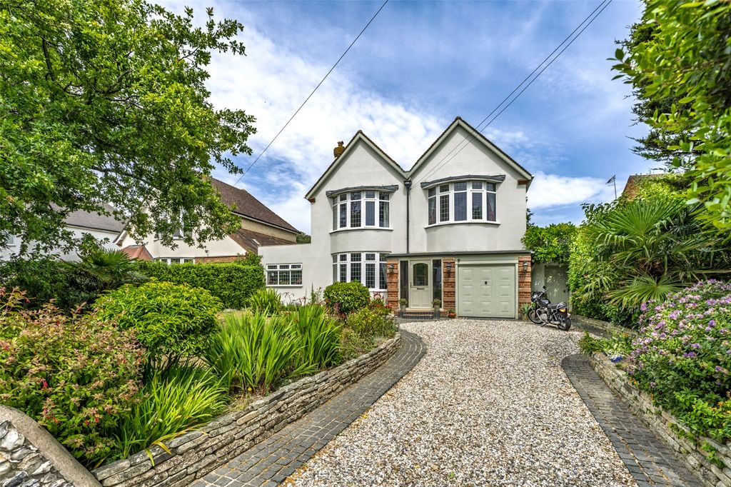 Property photo 1 of 56 Picture No. 54