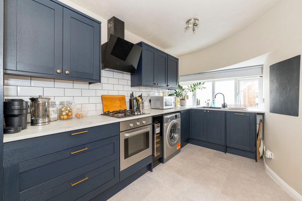 Property photo 2 of 17 Photo 13