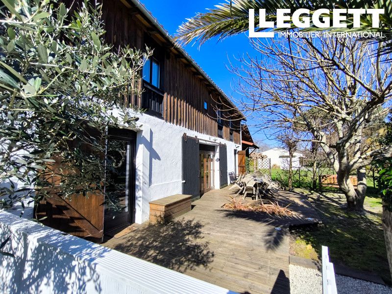 Property photo 3 of 10