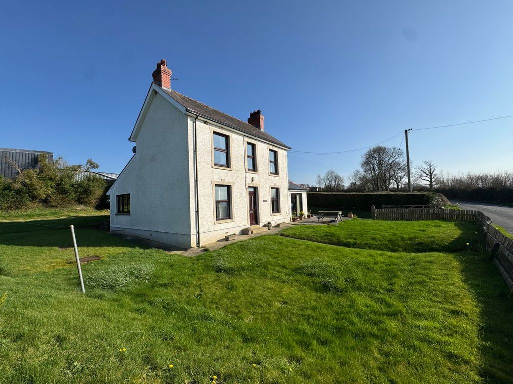 Property photo 1 of 62