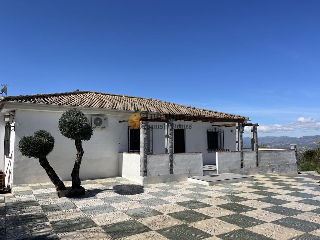 Property photo 1 of 50