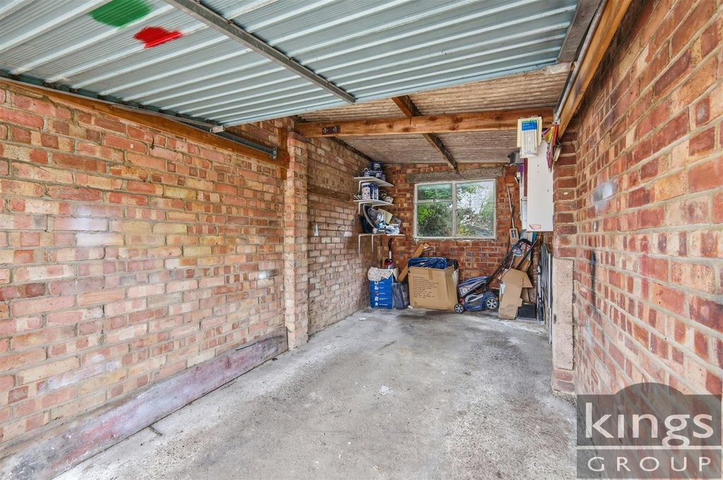 Property photo 3 of 16