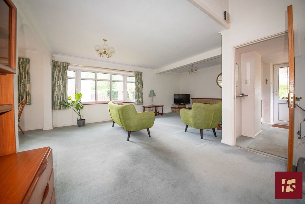 Property photo 2 of 15