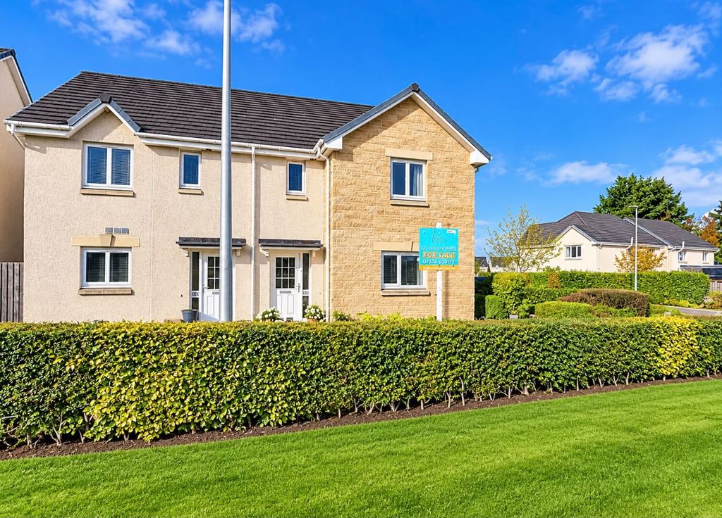 Property photo 1 of 33