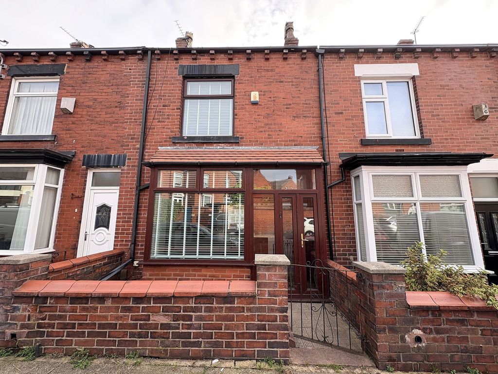 Property photo 1 of 12