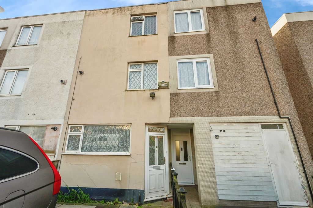 Property photo 1 of 15