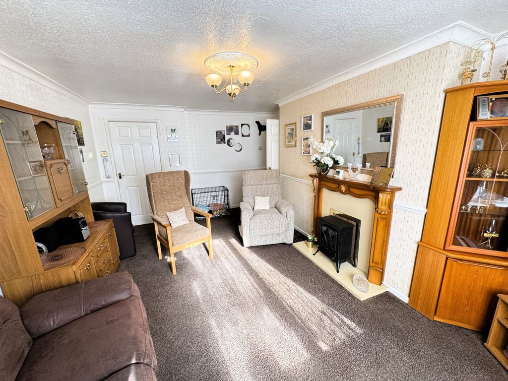 Property photo 3 of 13 Photo 29