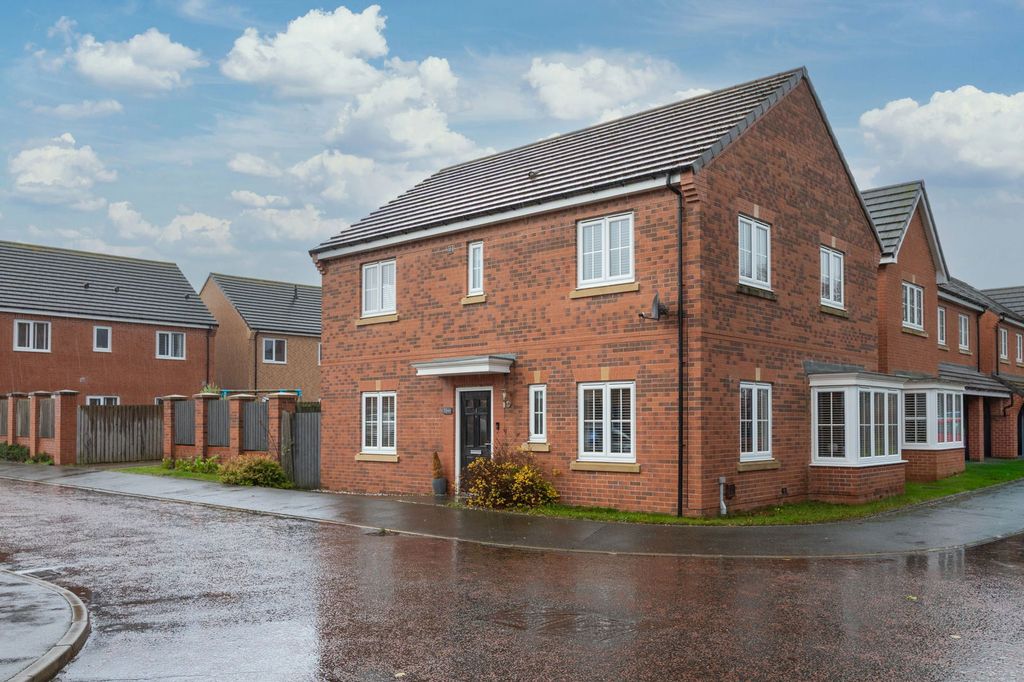 Property photo 1 of 20