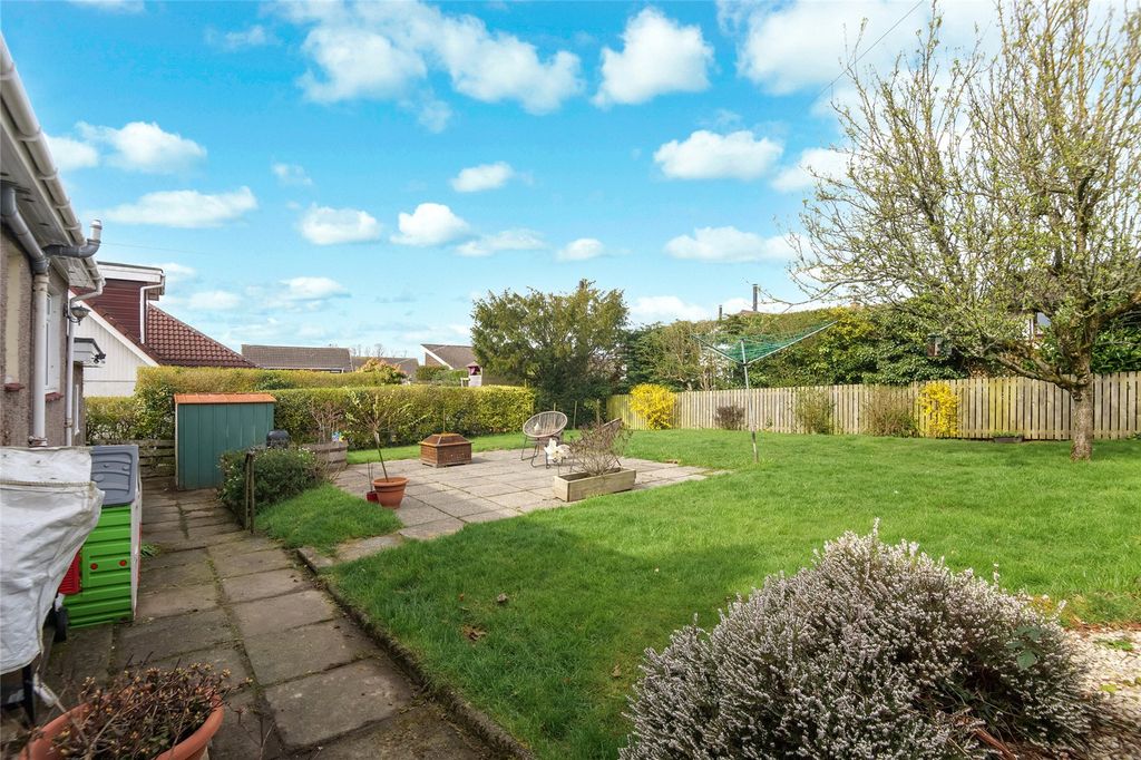 Additional image 18 of 4 bed bungalow for saleHillside Road, Cardross, Dumbarton, Argyll And Bute G82