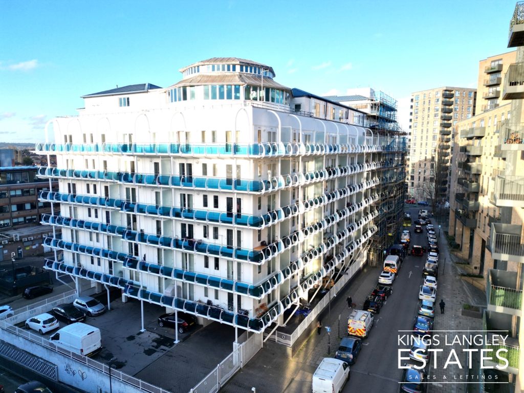 Property photo 1 of 10 Exterior