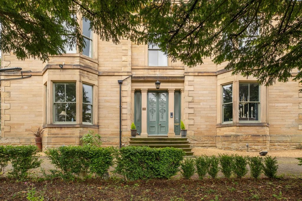 Additional image 5 of 6 bed property for saleThe Terrace, Shotley Bridge DH8
