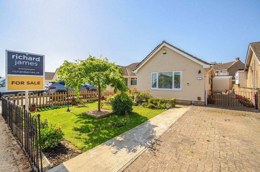 Property photo 1 of 12 148066296A3A643066B97