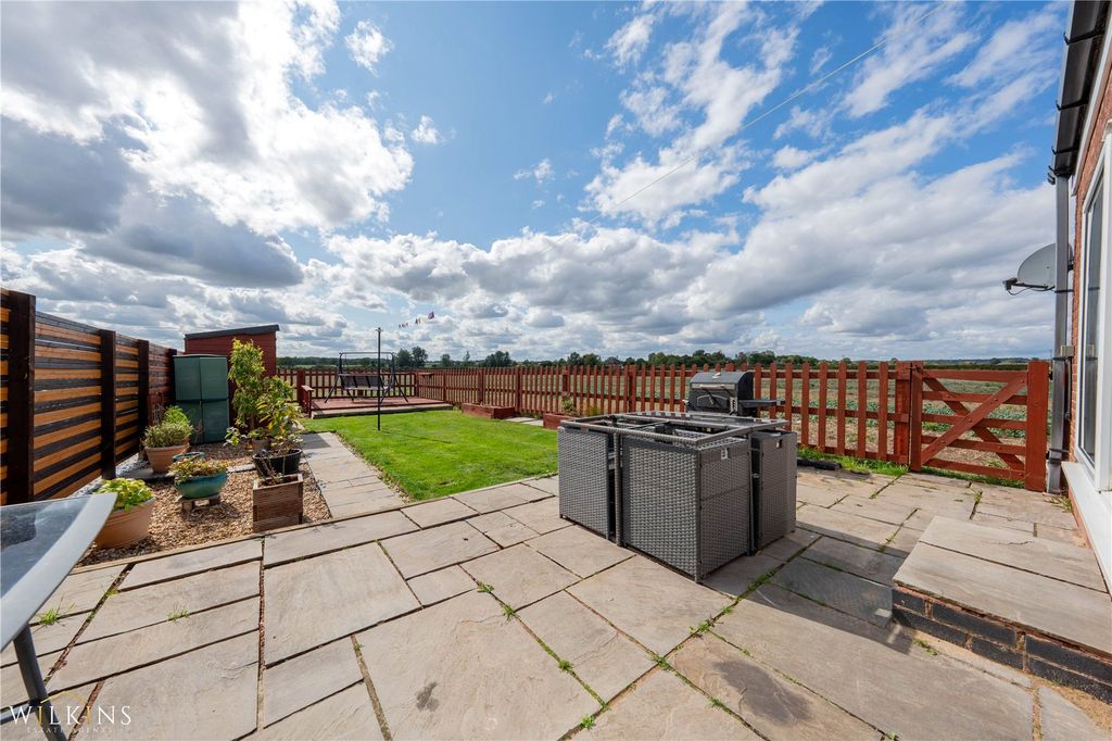 Property photo 3 of 37 Picture No. 48