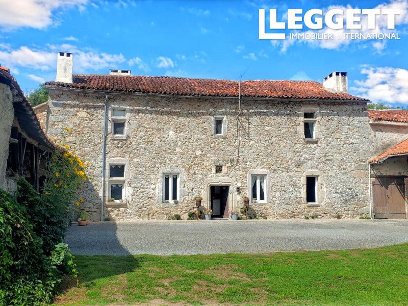 Property photo 1 of 10