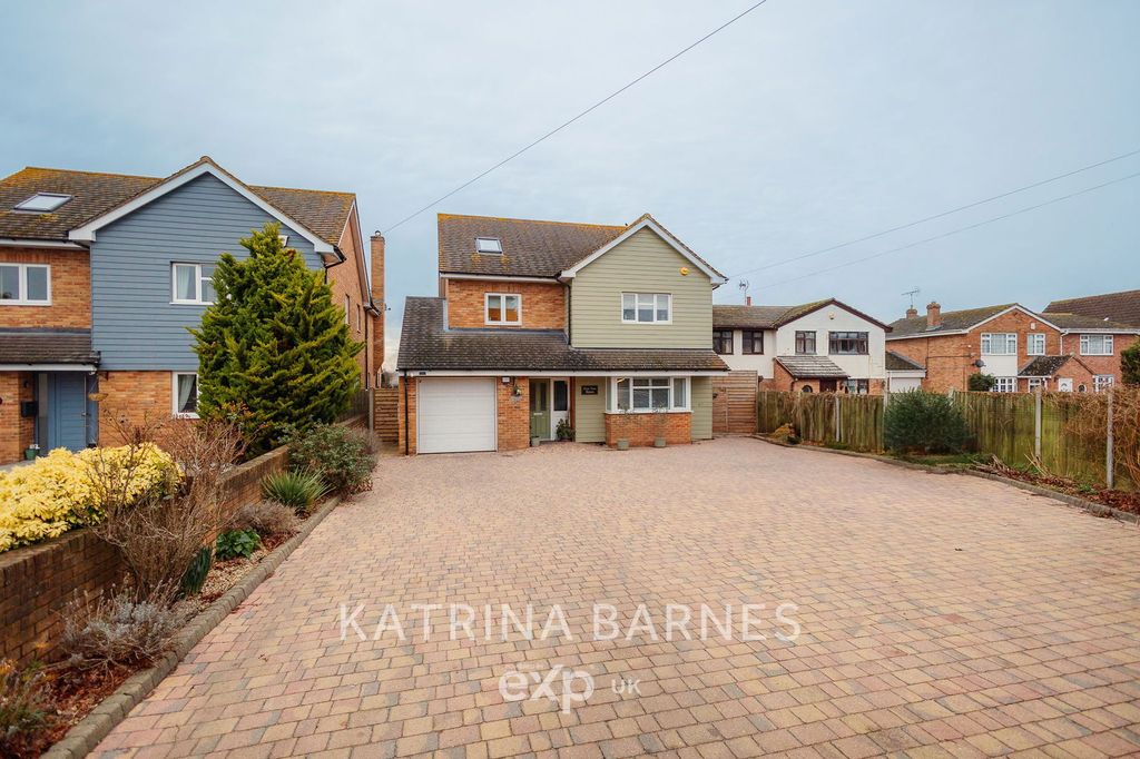 Property photo 1 of 44