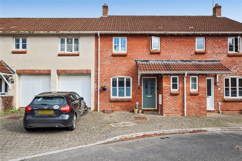 Property photo 1 of 17 Picture No. 03