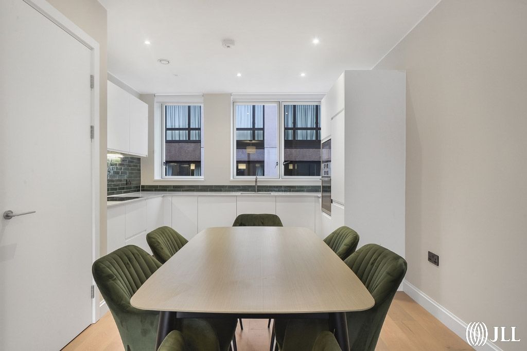 Property photo 3 of 30 Dsc_1082_Web