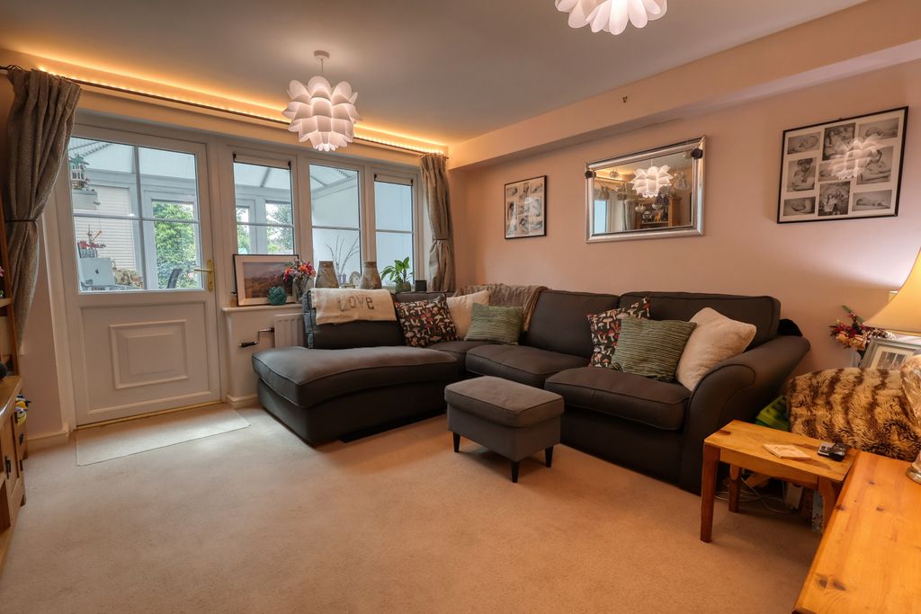 Property photo 2 of 14 Picture No. 09