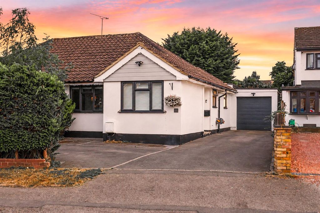 Property photo 1 of 29
