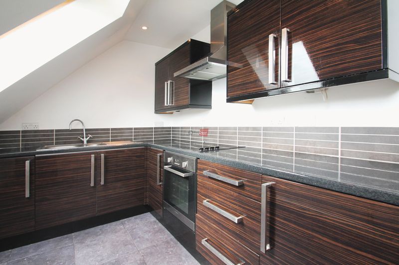 Property photo 2 of 10 Photo 1