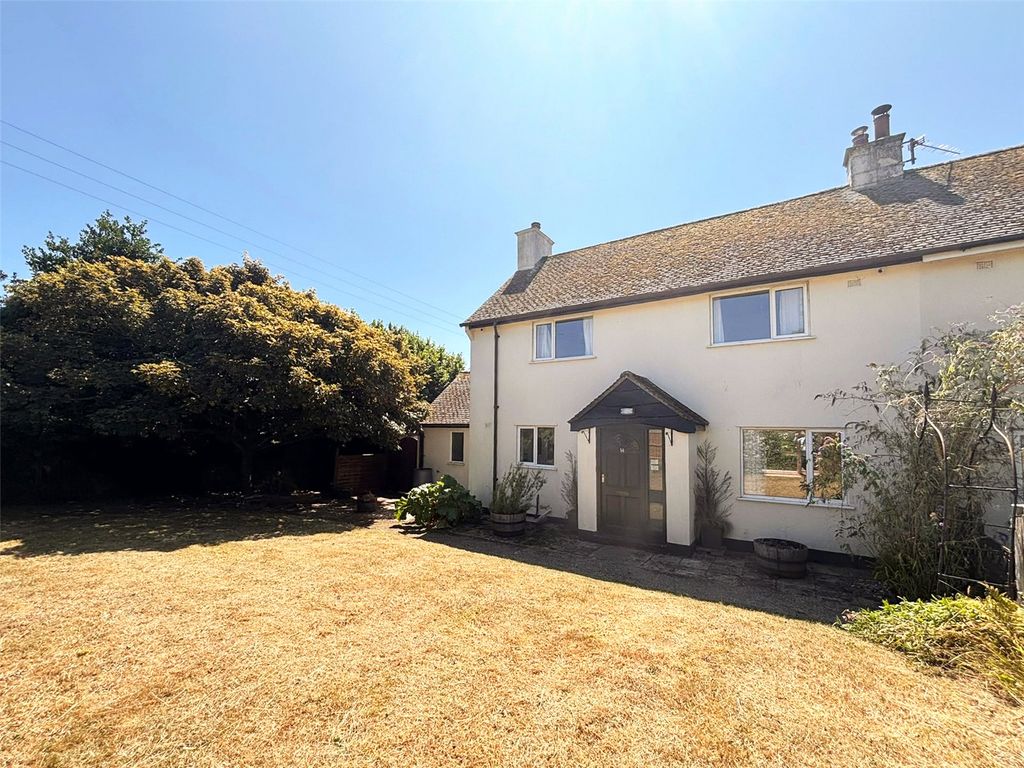 Property photo 1 of 15 Picture No. 11