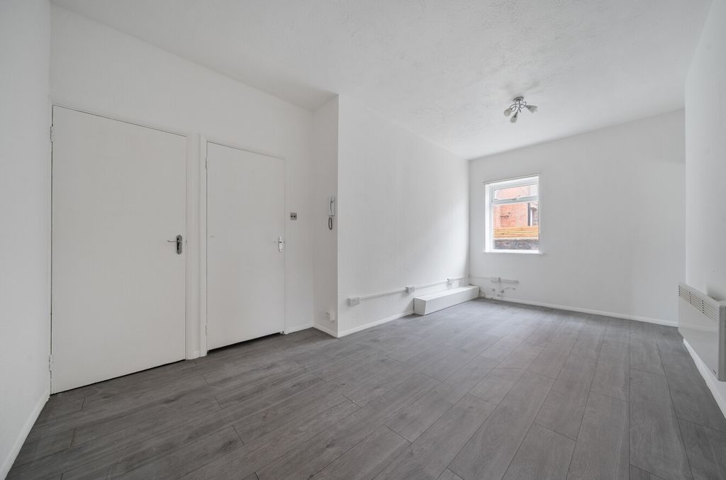 Property photo 3 of 15 1534663 (14).Jpg