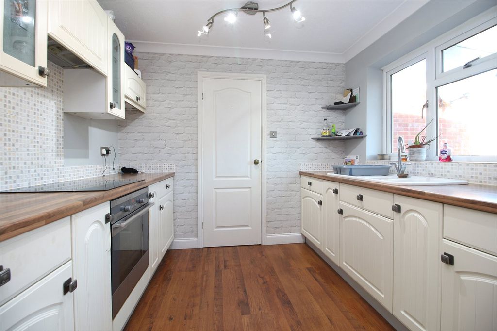 Property photo 3 of 12 Picture No. 03