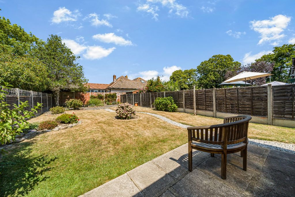 Property photo 2 of 12 5121723