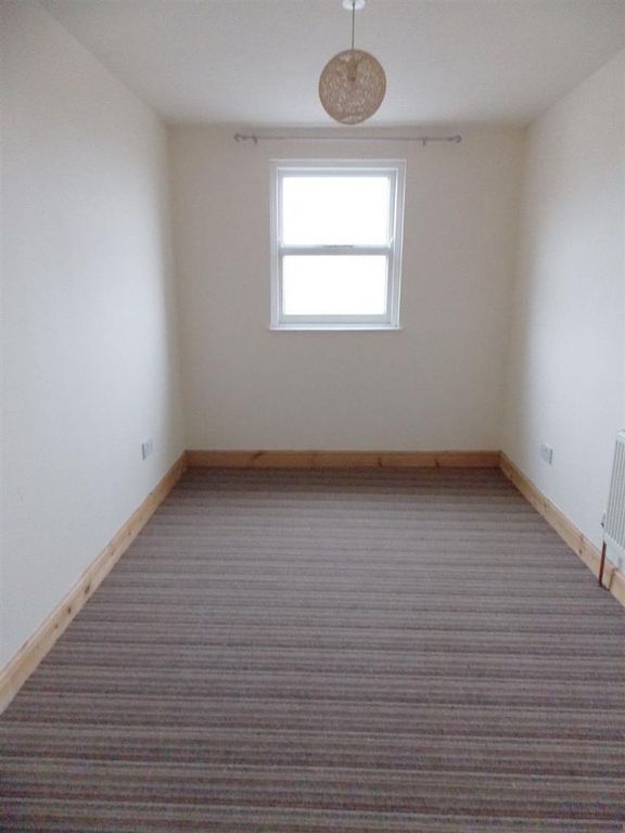 Property photo 2 of 5 Bedroom One