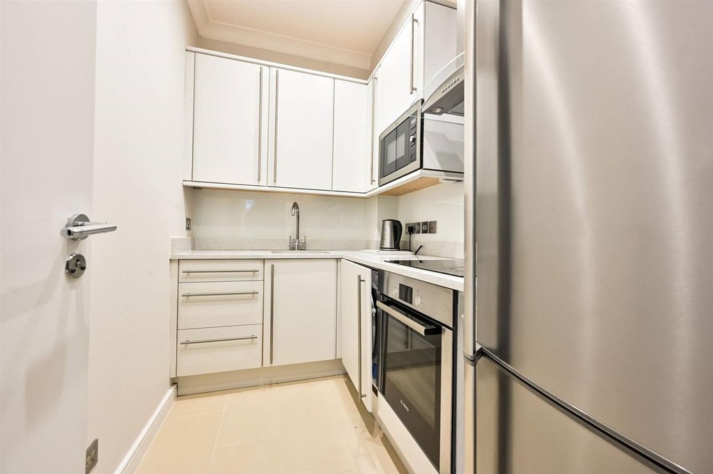 Property photo 3 of 11 Chwk5261039-6.Jpg