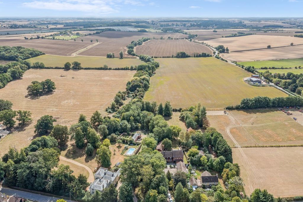 Property photo 3 of 29