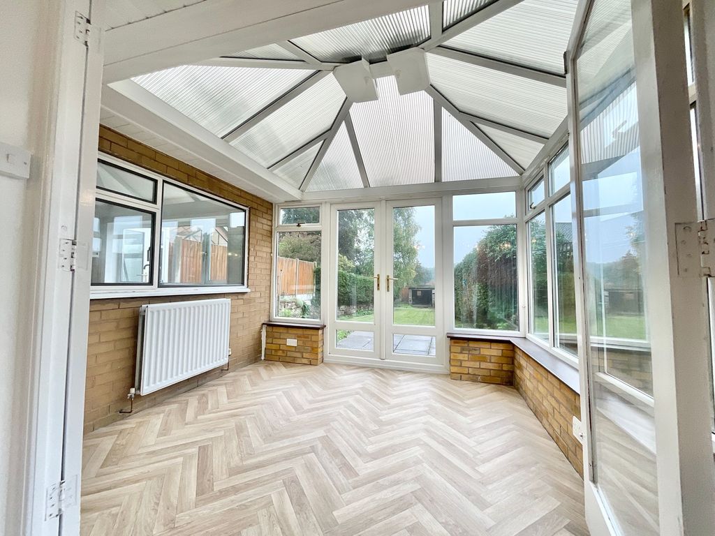 Property photo 3 of 35