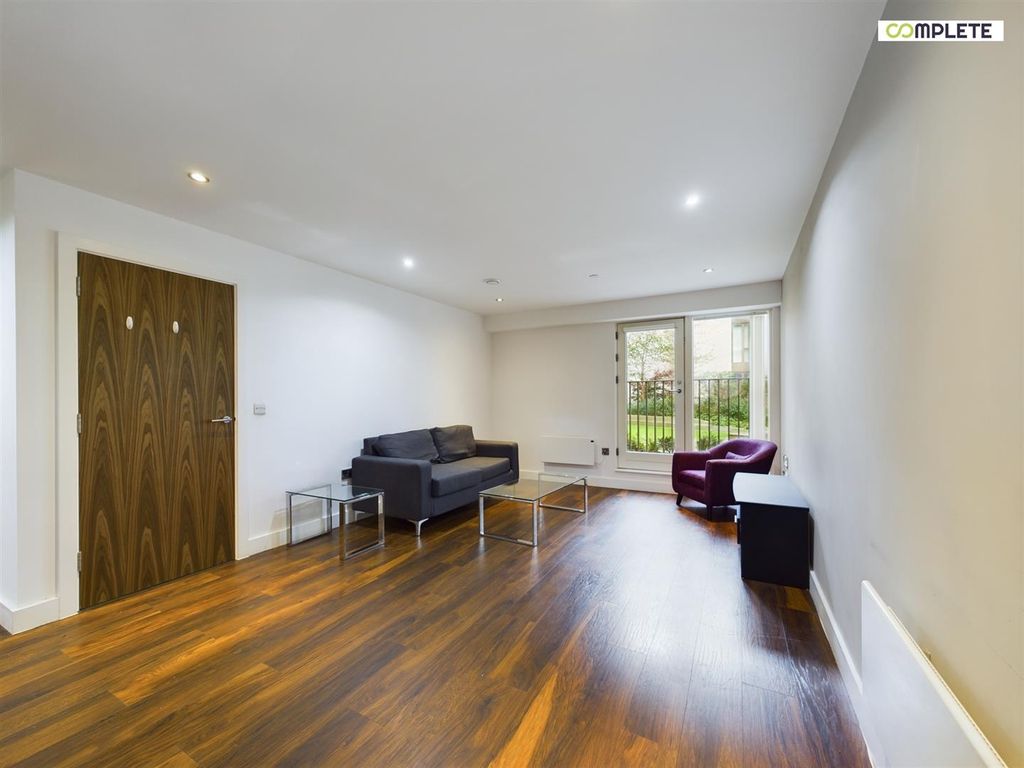 Property photo 1 of 31 Cam01231G0-Pr0084-Still021.Jpg