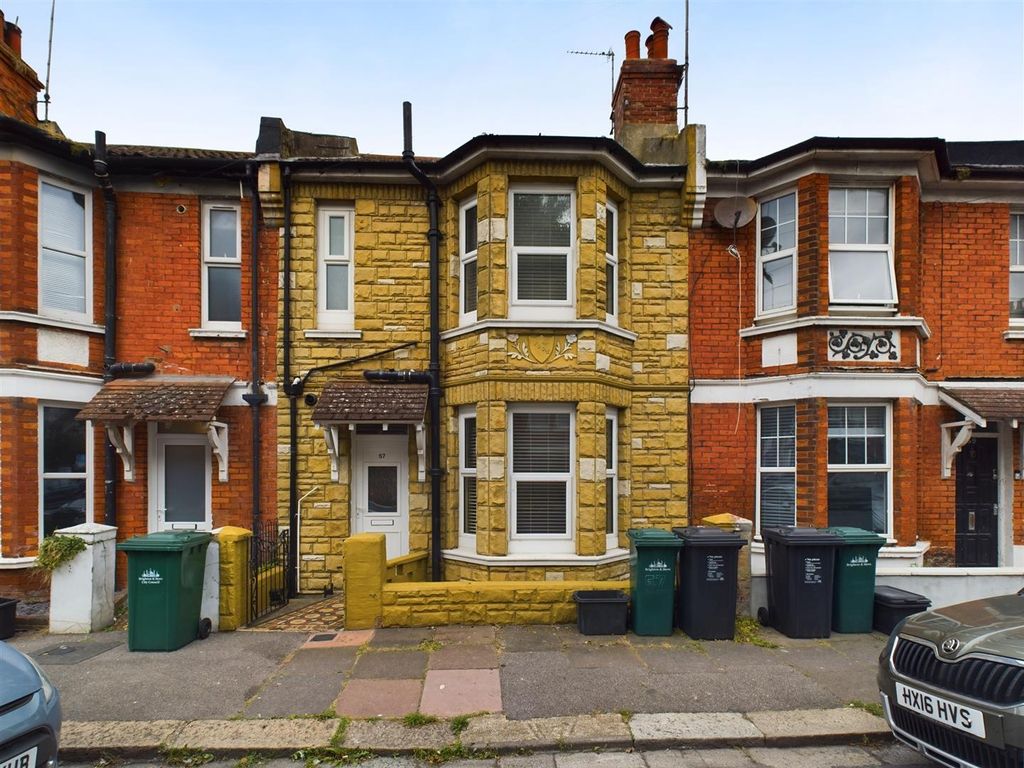 Property photo 1 of 13 Cam02534G0-Pr0095-Still017.Jpg