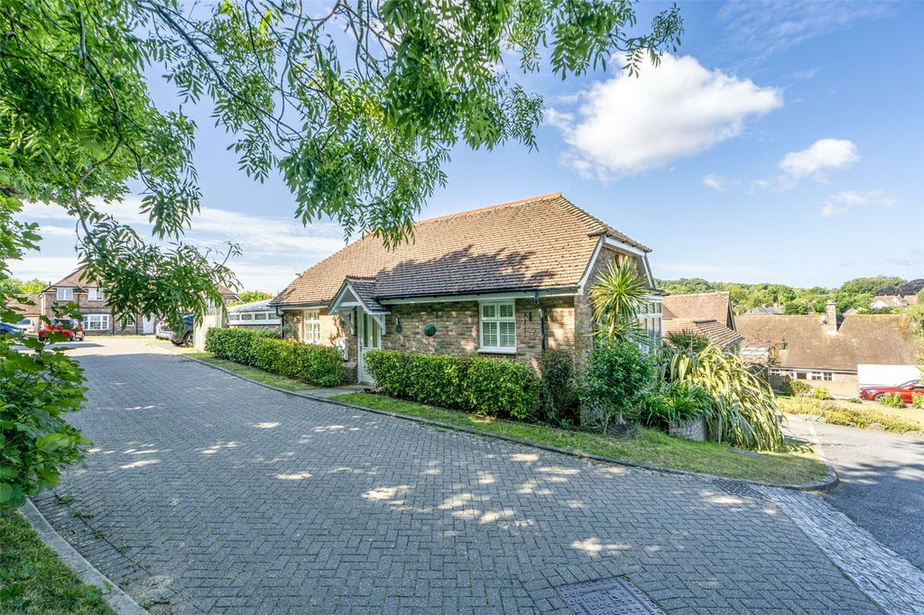Property photo 1 of 18 Picture No. 21