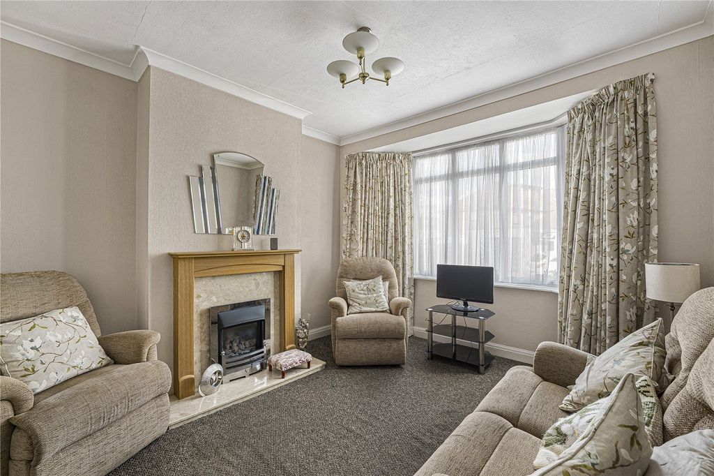Property photo 2 of 30 Picture No. 20