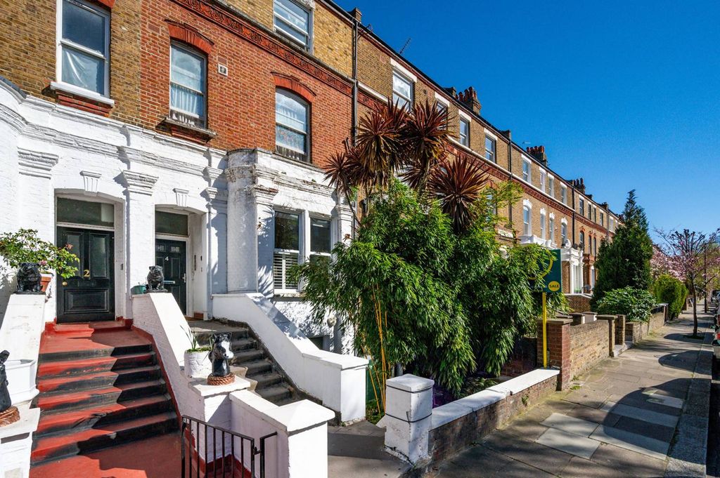 Property photo 1 of 13